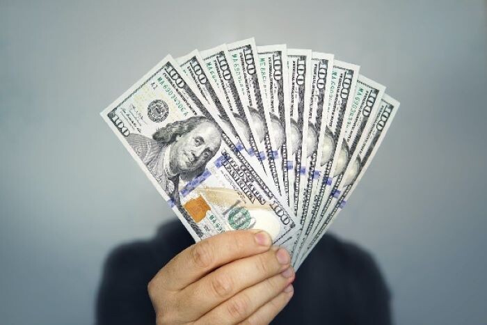 Nằm mơ thấy mất tiền điềm tốt hay xấu? Nằm mơ mất tiền đánh con gì? 6 Giải mã “Nằm mơ thấy mất tiền tốt hay xấu?”